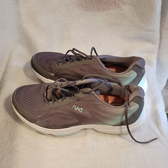 Ryan 10.5 re-sorb excellent condition - Picture 1 of 7